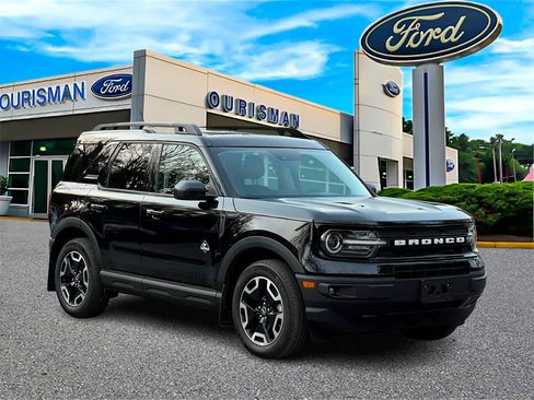 Used 2024 Ford Bronco Sport Outer Banks image 1