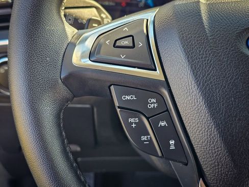 Used 2021 Ford Edge Titanium w/ Class II Trailer Tow Package image 20