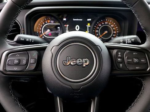 New 2026 Jeep Gladiator Mojave image 11