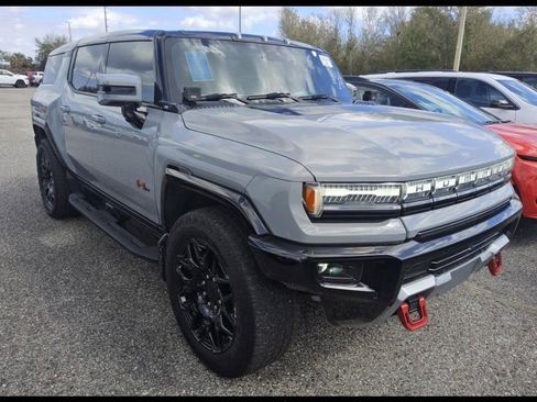 Used 2024 GMC Hummer EV 2X w/ LPO, Illumination Package image 6