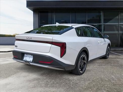 New 2026 Kia K4 GT-Line Turbo FWD image 5