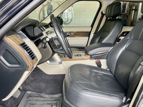 Used 2019 Land Rover Range Rover Long Wheelbase Supercharged AWD/4WD image 14