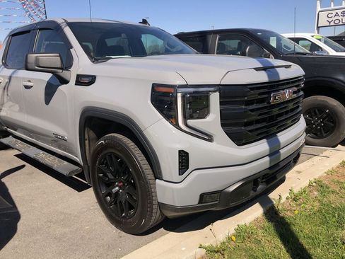 Used 2024 GMC Sierra 1500 Elevation w/ Max Trailering Package AWD/4WD image 7