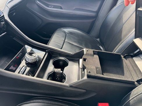 Used 2024 Jeep Grand Cherokee L Limited w/ Luxury Tech Group II image 23