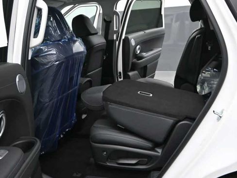 New 2026 Hyundai Palisade SEL Premium FWD image 16
