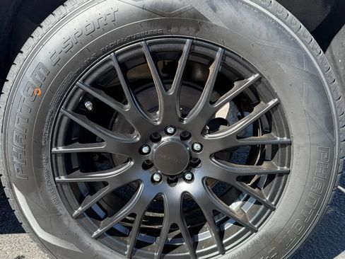 Used 2011 Toyota RAV4 4WD w/ Base L4 Extra Value Pkg image 9