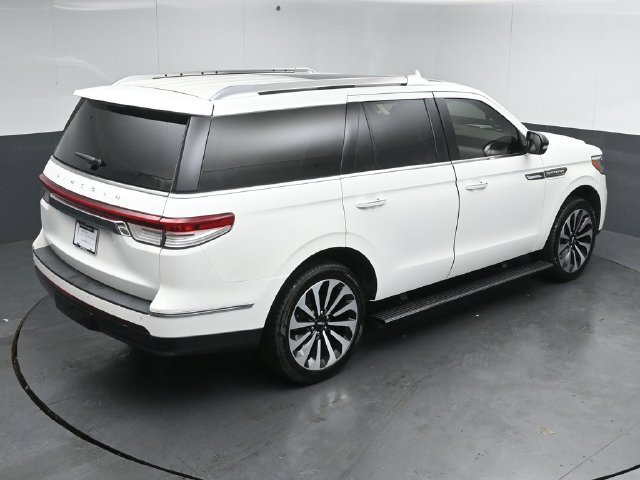 Certified 2023 Lincoln Navigator Reserve RWD image 54