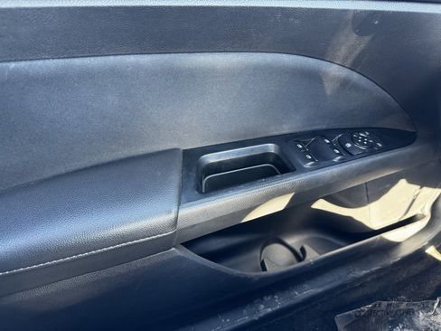 Used 2016 Ford Fusion SE image 28