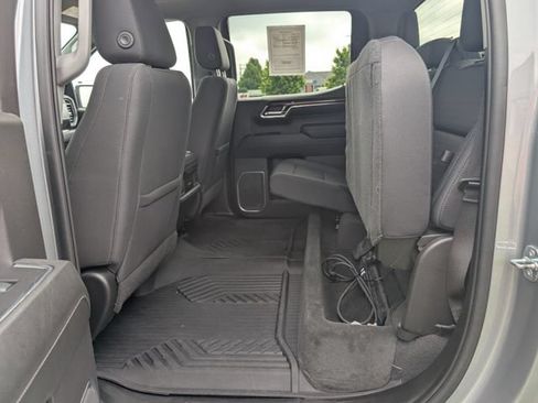Used 2023 Chevrolet Silverado 1500 LT AWD/4WD image 25