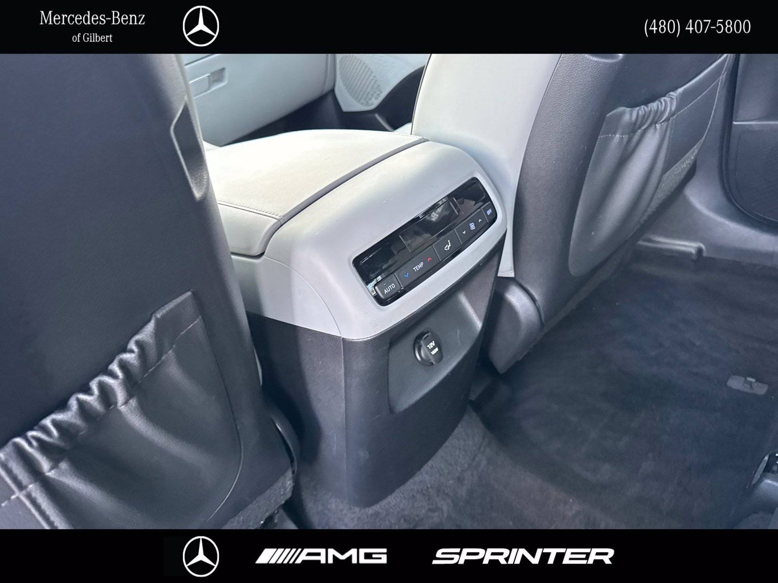 Used 2024 Hyundai Palisade SEL FWD image 21