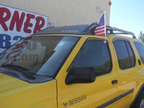 Used 2004 Nissan Xterra XE image 18