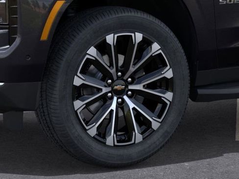 New 2026 Chevrolet Suburban High Country AWD/4WD image 9