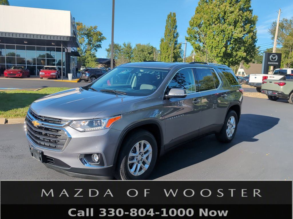 Used 2018 Chevrolet Traverse LT AWD/4WD image 1