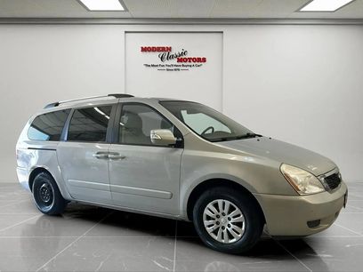 Used 2012 Kia Sedona LX