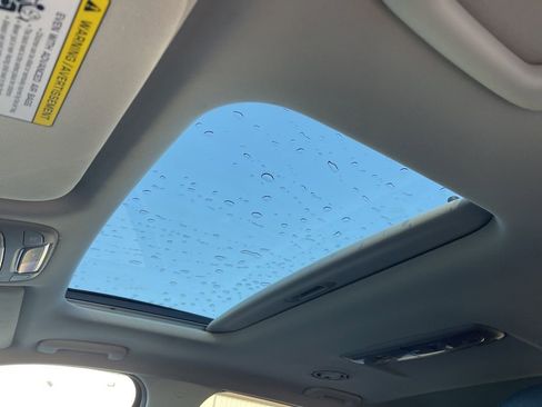 Used 2024 Kia Telluride S w/ S Sunroof Package image 20