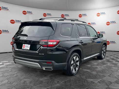 Certified 2025 Honda Pilot Elite image 5