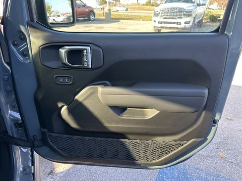 New 2026 Jeep Gladiator Mojave w/ Safety Group image 54