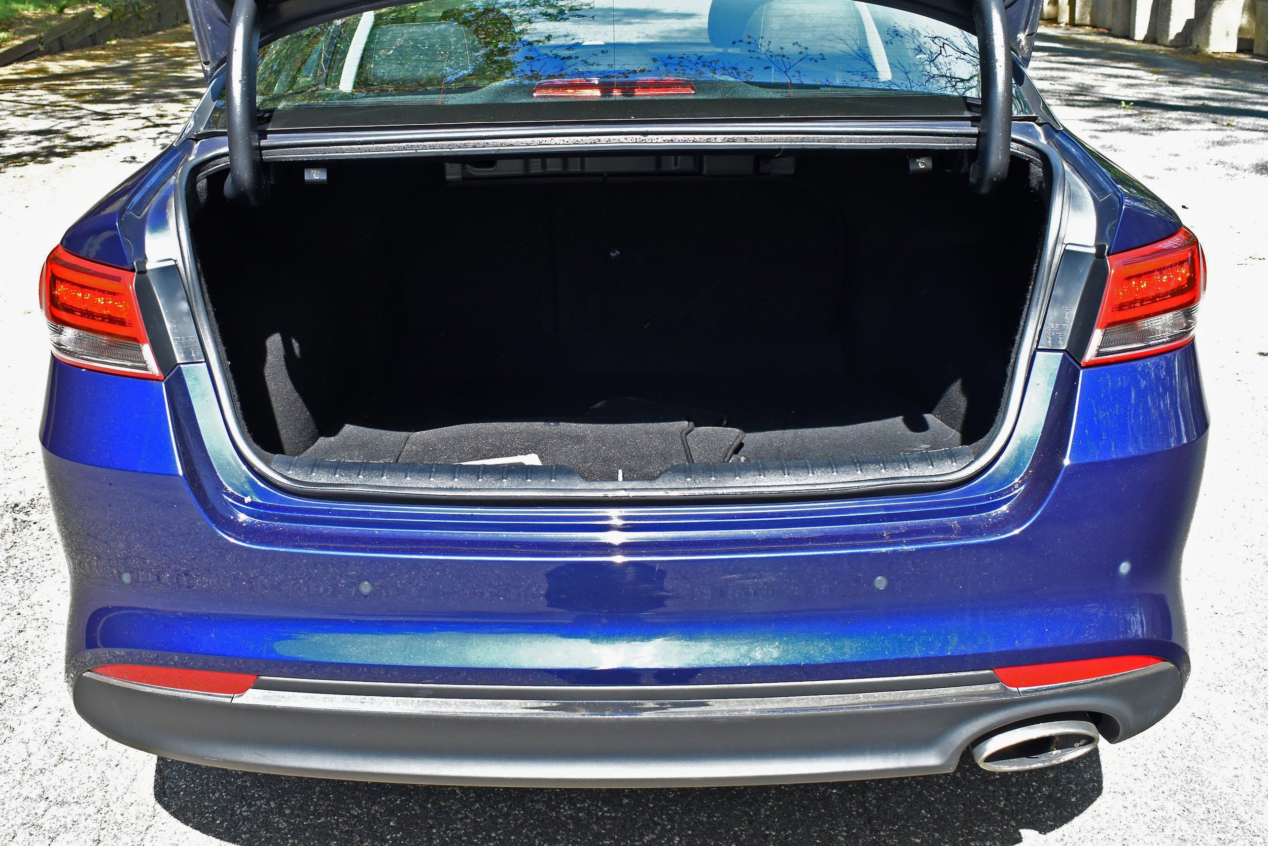 Used 2018 Kia Optima S w/ Panoramic Sunroof Package FWD image 19