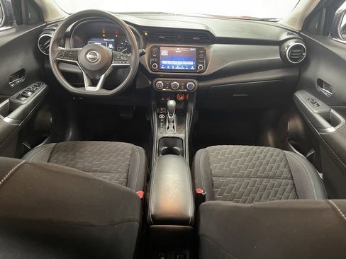 Used 2023 Nissan Kicks SV image 29