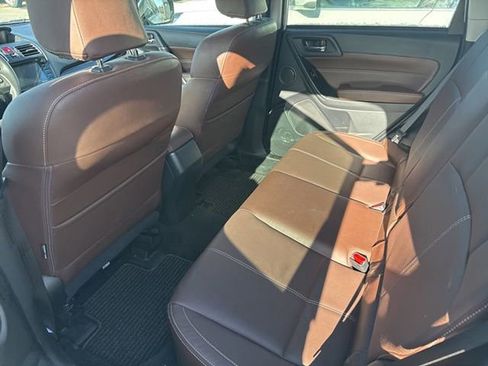 Used 2018 Subaru Forester 2.5i Touring image 14
