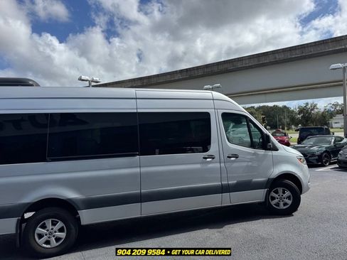 Used 2020 Mercedes-Benz Sprinter 2500 image 7