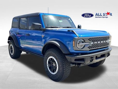 New 2025 Ford Bronco Badlands w/ Sasquatch Package AWD/4WD image 1