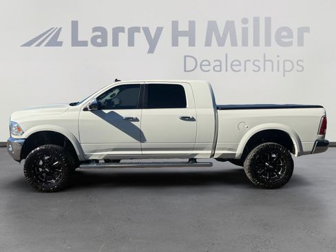 Used 2018 RAM 2500 Laramie w/ Convenience Group image 2