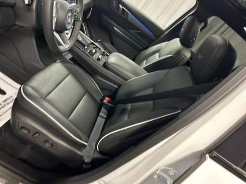 New 2026 Buick Enclave Sport Touring w/ Power Package AWD/4WD image 10