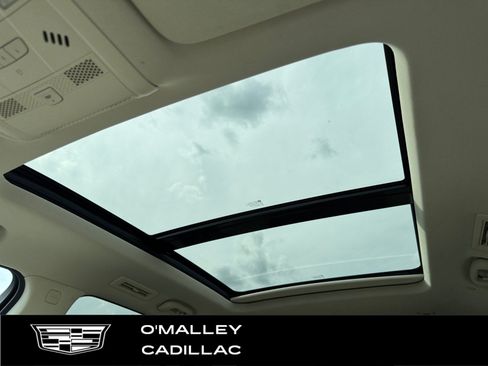 Used 2021 Cadillac XT6 Premium Luxury AWD/4WD image 23
