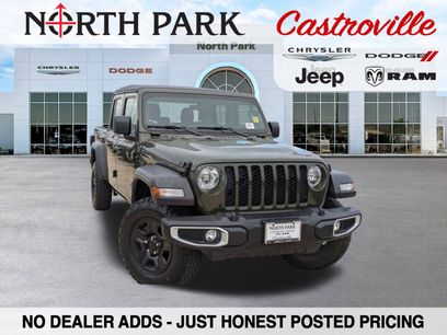 Used 2023 Jeep Gladiator Sport