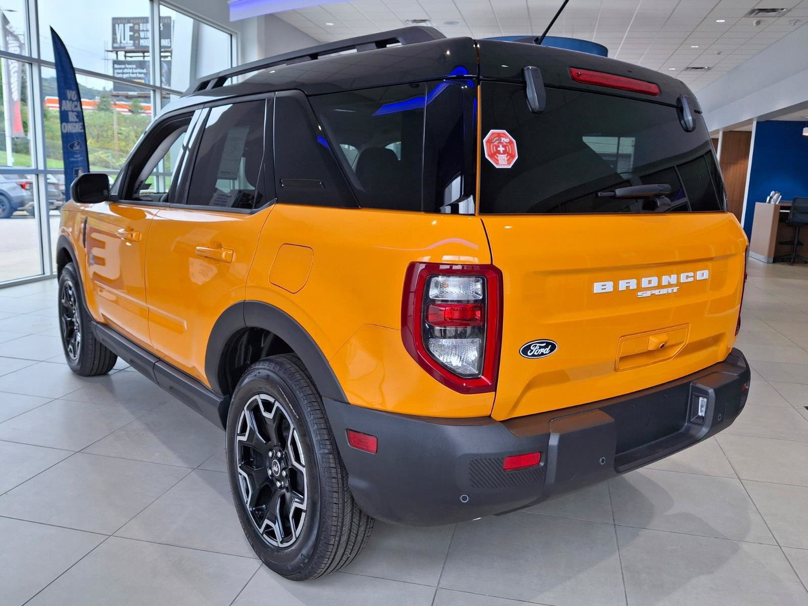 New 2026 Ford Bronco Sport Outer Banks AWD/4WD image 3