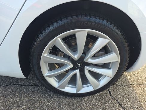 Used 2020 Tesla Model 3 Long Range image 11