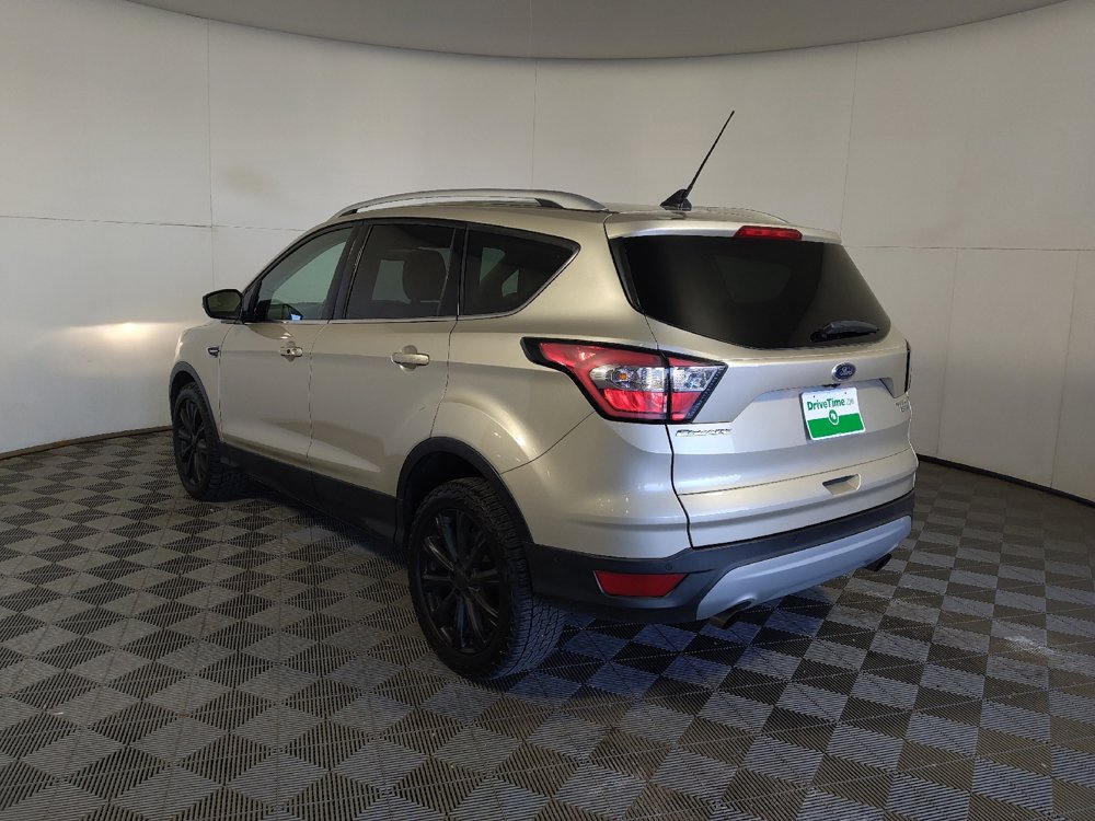 Used 2018 Ford Escape Titanium w/ Ford Safe & Smart Package AWD/4WD image 5
