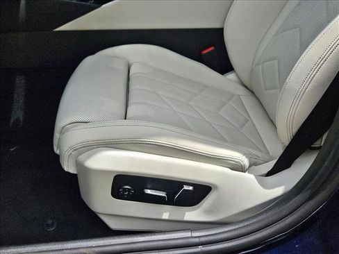 Used 2026 BMW 530i w/ Premium Package image 4