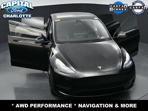 Used 2022 Tesla Model Y Performance AWD/4WD image 28