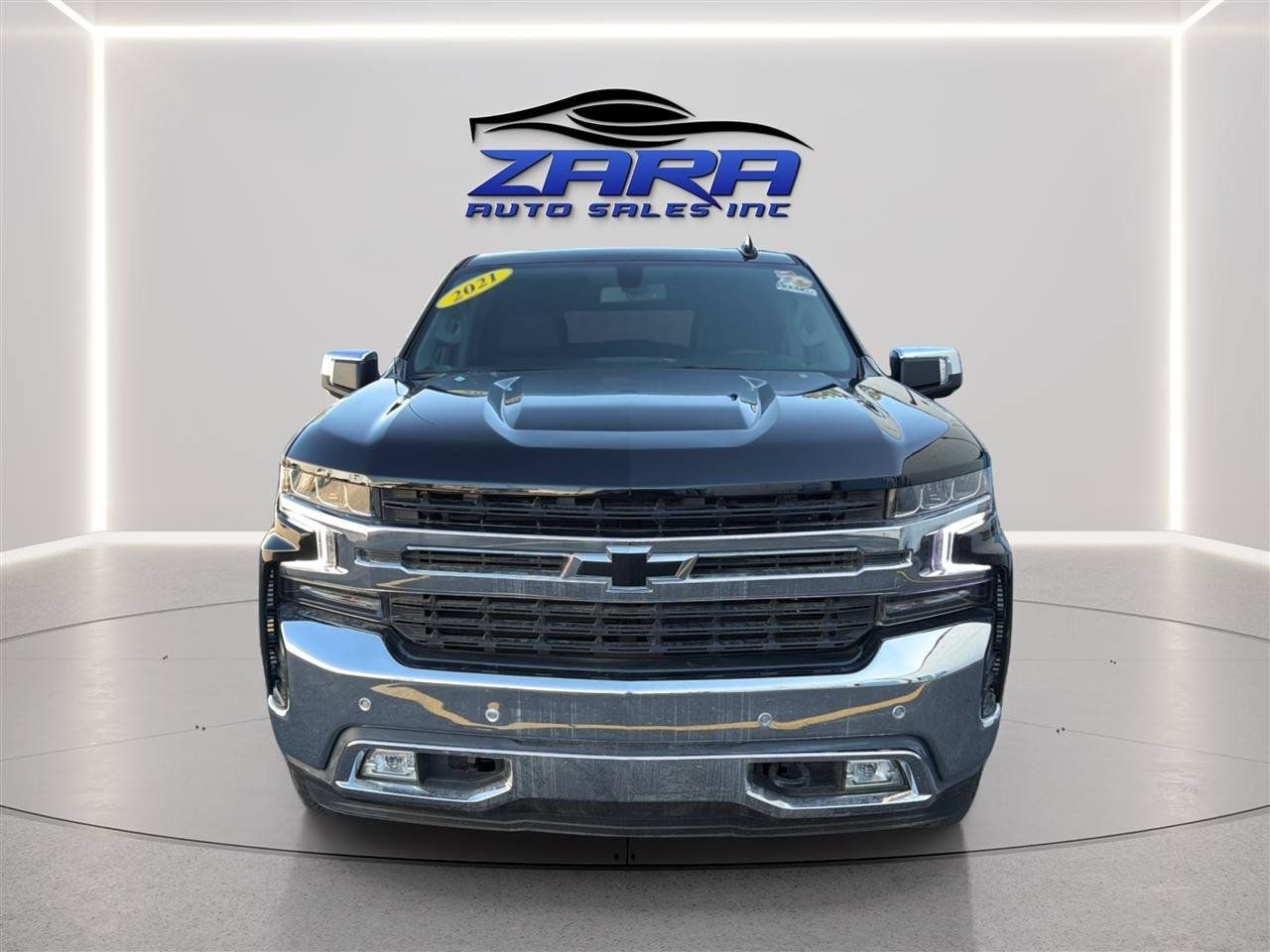 Used 2021 Chevrolet Silverado 1500 LTZ AWD/4WD image 2