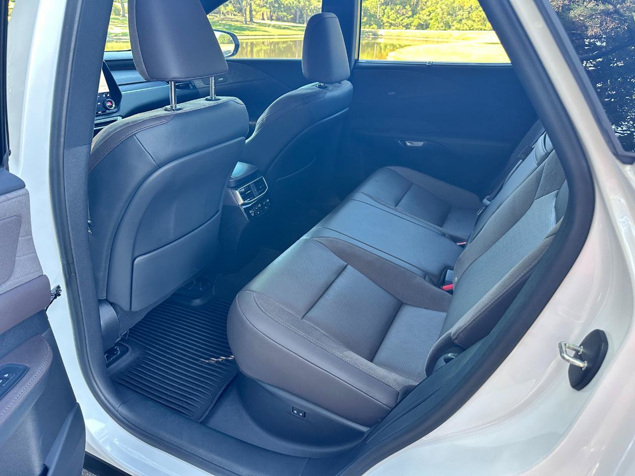 Used 2023 Lexus RX 350 FWD w/ Cold Area Package image 19