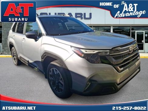 Certified 2025 Subaru Forester Premium AWD/4WD image 1