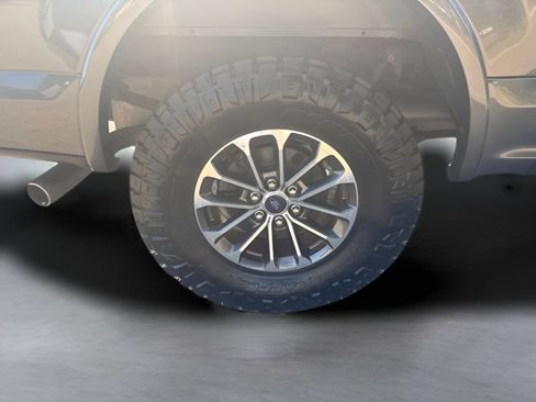 Used 2018 Ford F150 XLT w/ Equipment Group 302A Luxury AWD/4WD image 41