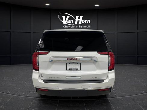 Used 2023 GMC Yukon SLT image 4