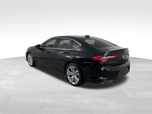 Used 2023 Acura TLX w/ Technology Package image 3