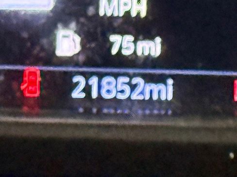 Certified 2022 GMC Sierra 1500 Denali w/ Denali Premium Package image 31