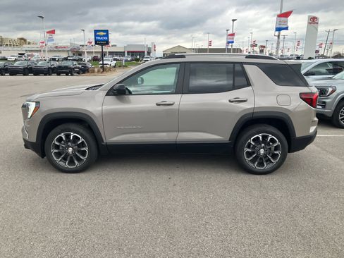 New 2026 GMC Terrain Elevation w/ Elevation Premium Package image 4