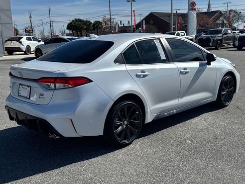 New 2026 Toyota Corolla SE image 3