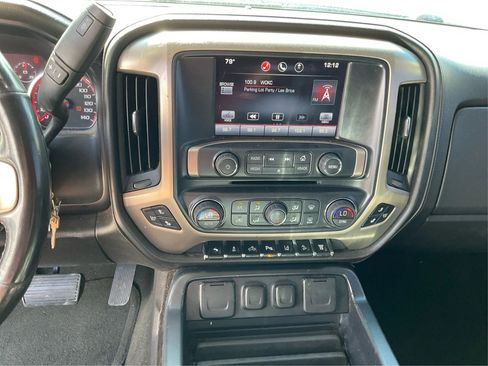 Used 2015 GMC Sierra 2500 Denali w/ Duramax Plus Package image 14