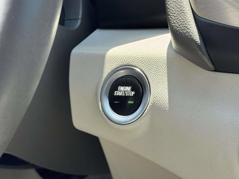 Used 2018 GMC Terrain Denali w/ Advanced Safety Package AWD/4WD image 7