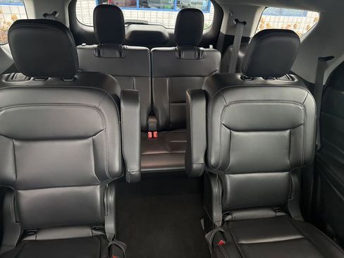 Certified 2023 Ford Explorer XLT w/ Equipment Group 202A image 48
