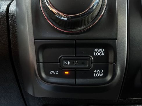 Used 2022 RAM 1500 Classic Warlock AWD/4WD image 22