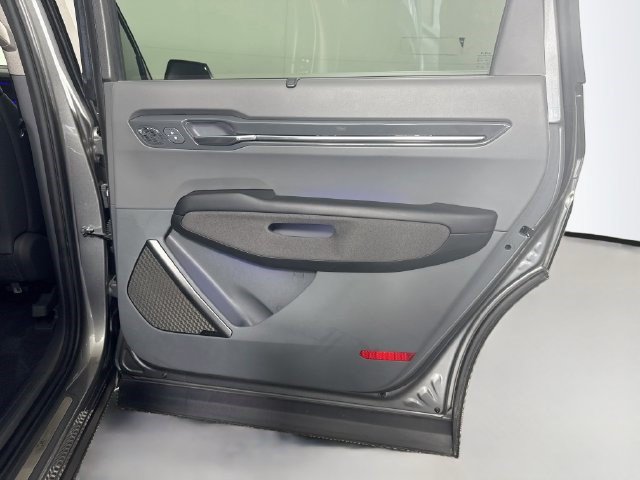 Used 2024 Kia EV9 Land AWD/4WD image 27