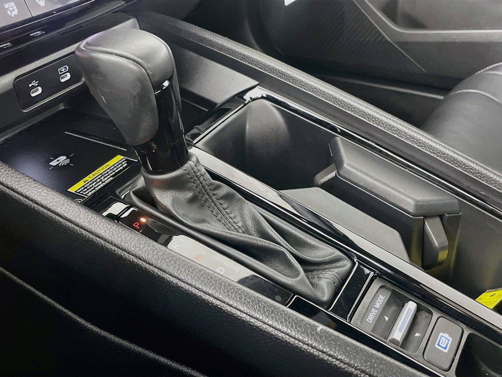 Used 2025 Honda Accord Sport image 19